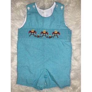 Picnic 🧺 Smocked Jon Jon Shortall size 9 months